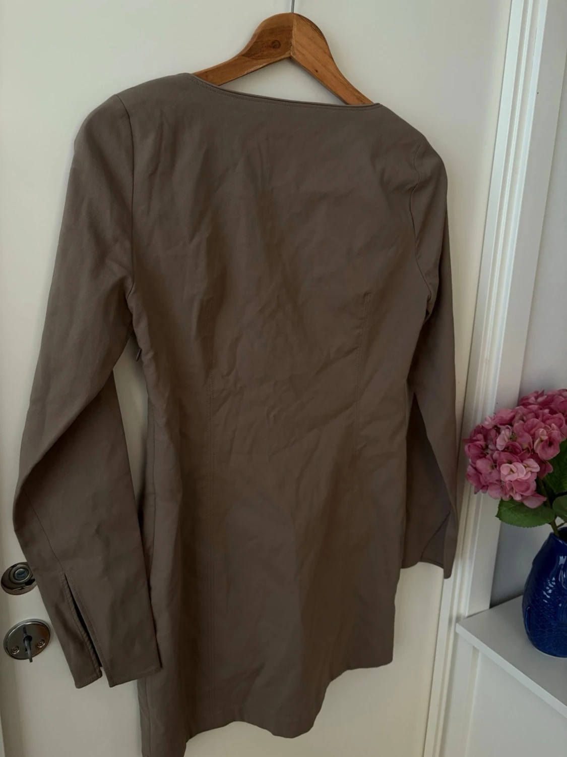 Zara SweetHeart Neckline mini long sleeve dress - 1