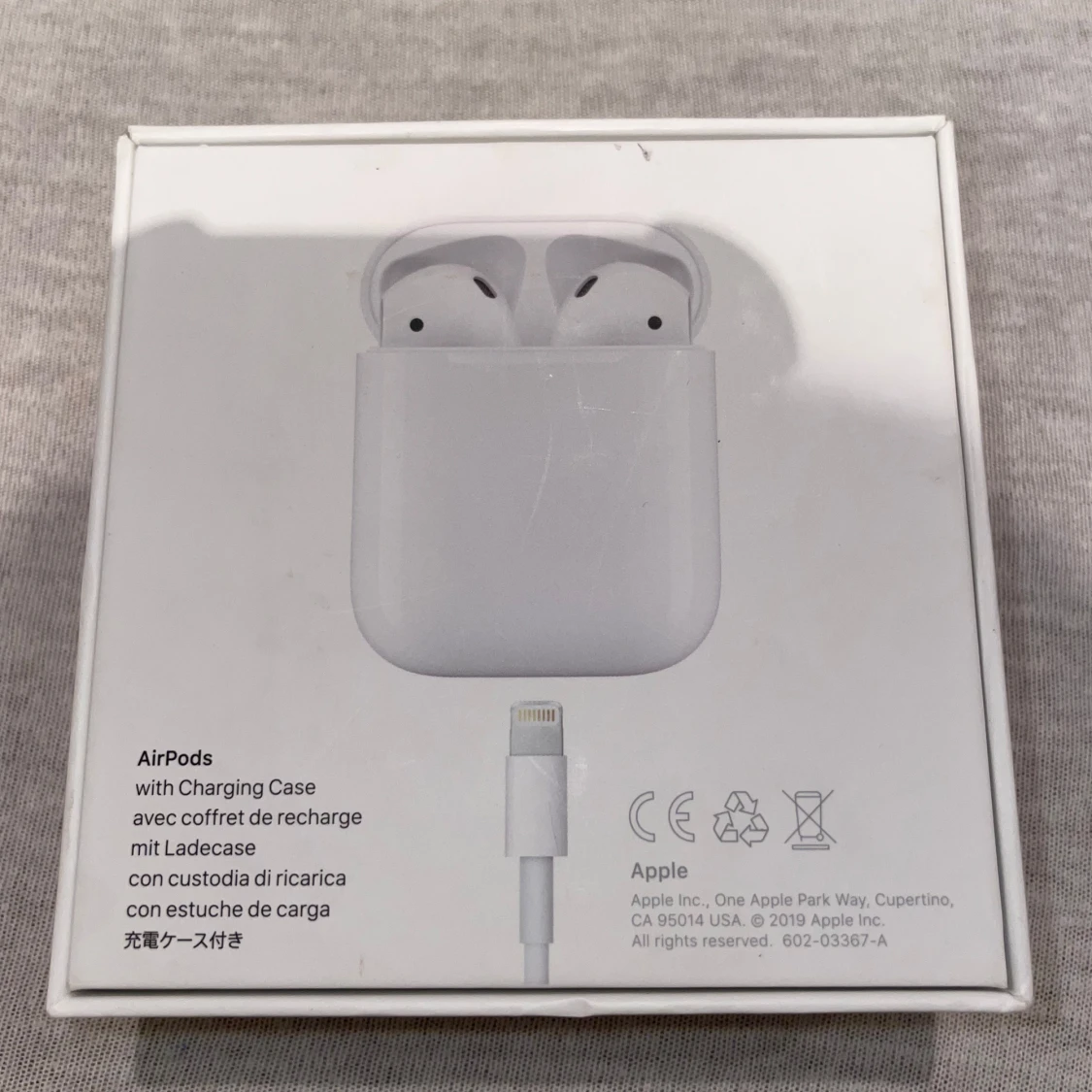 Apple AirPods  - 4