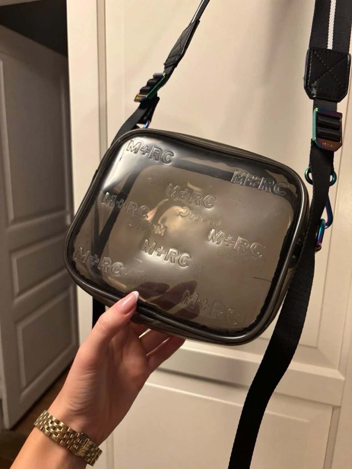 Svart axelväska från M+RC Noir - 2