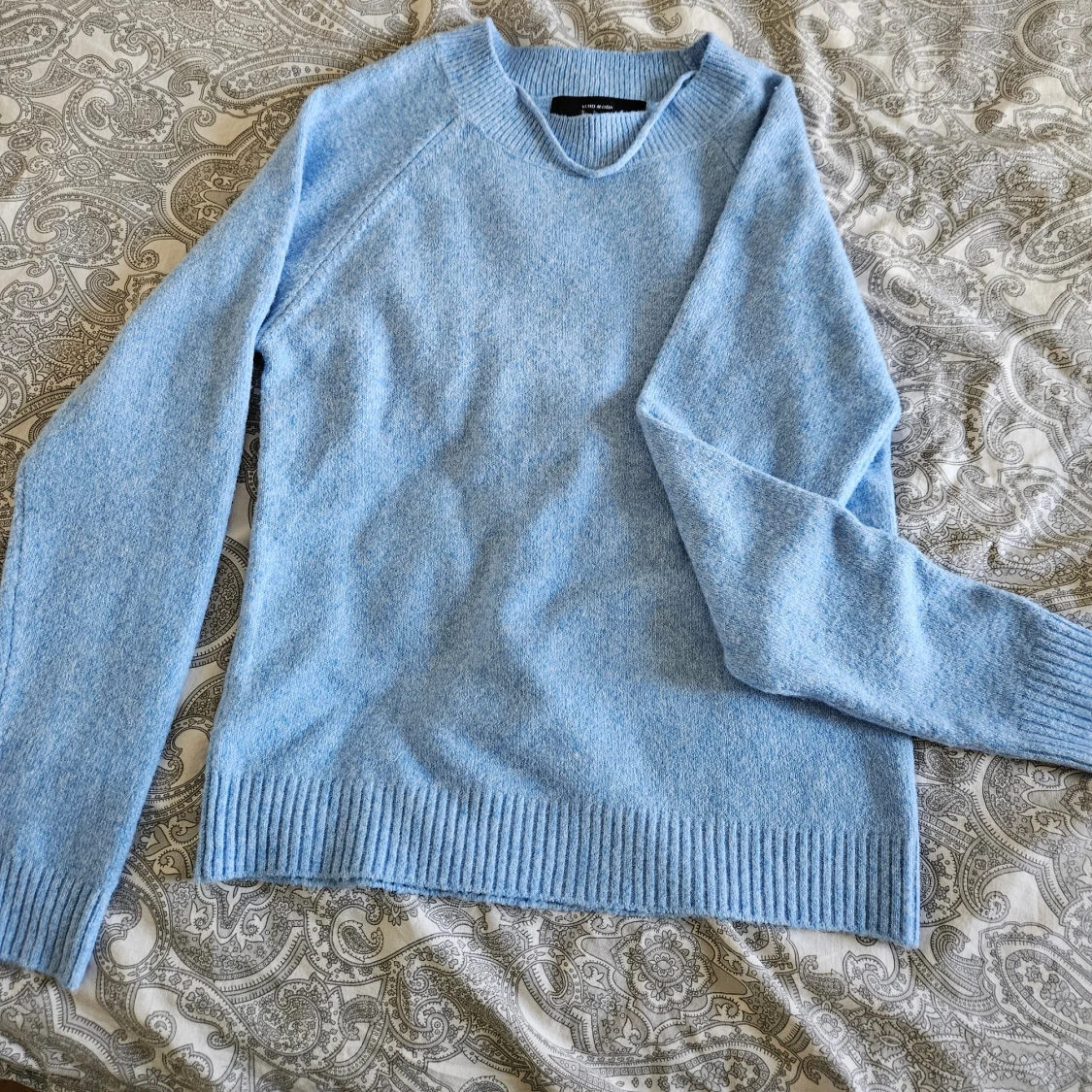 Ljusblå  tröja