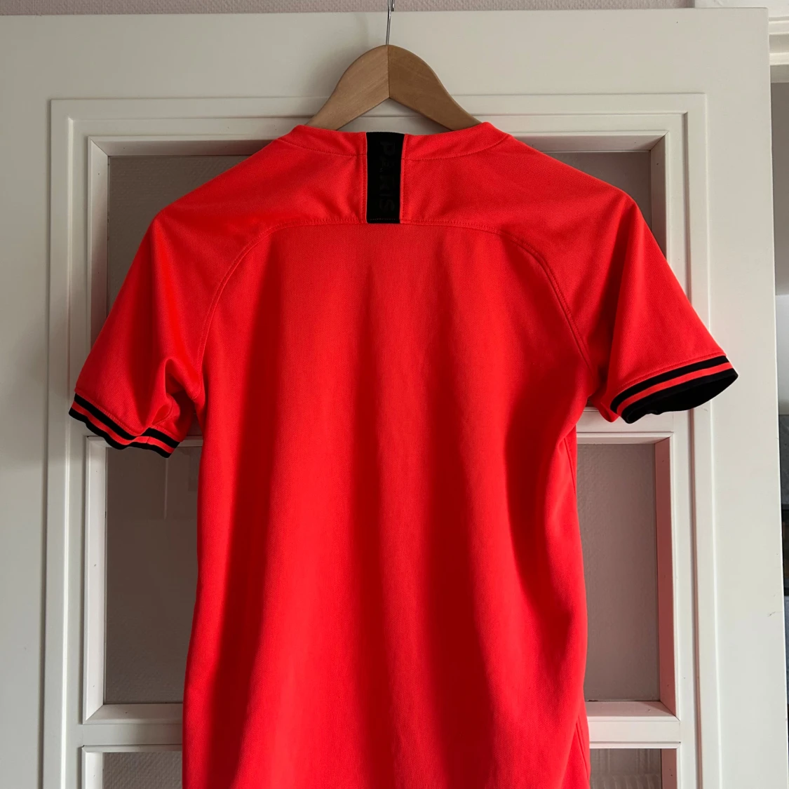 PSG x Jordan röd matchtröja - 1