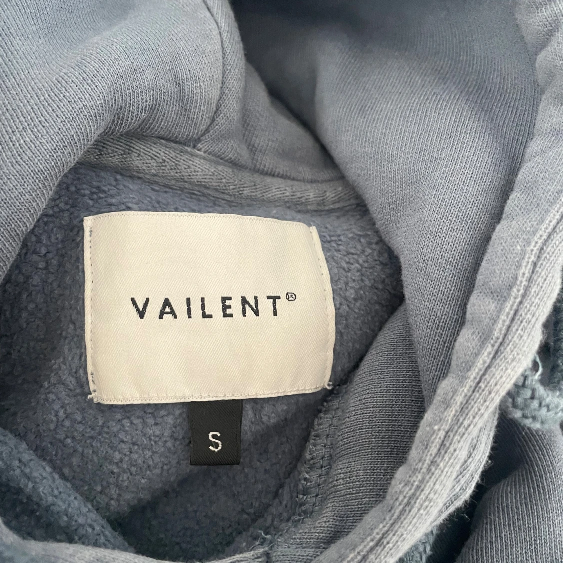 Blå hoodie från Vailent i storlek S - 1