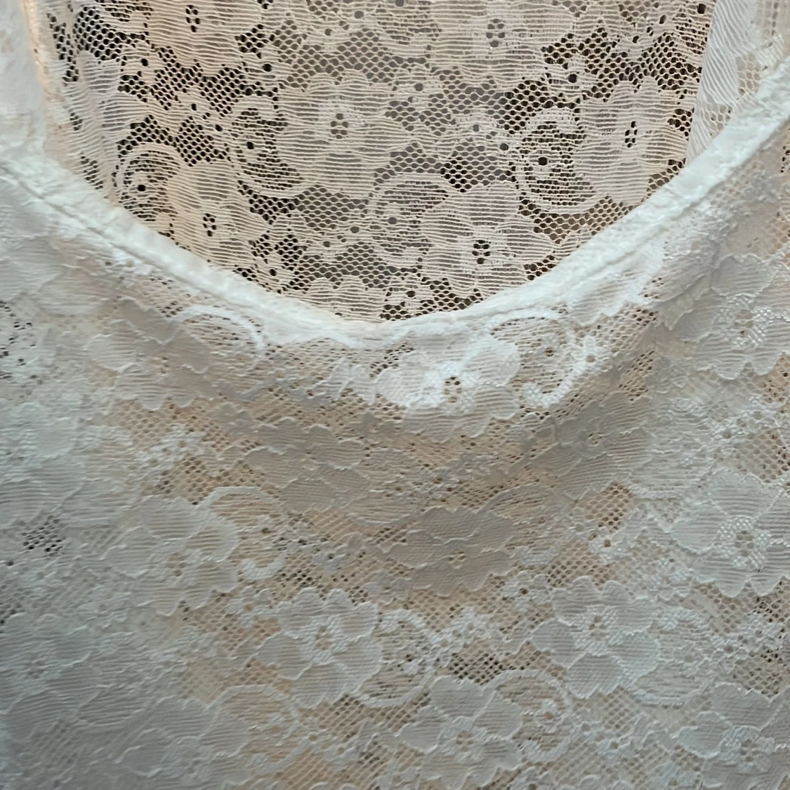 Vit spetslinne från SHEIN - 1