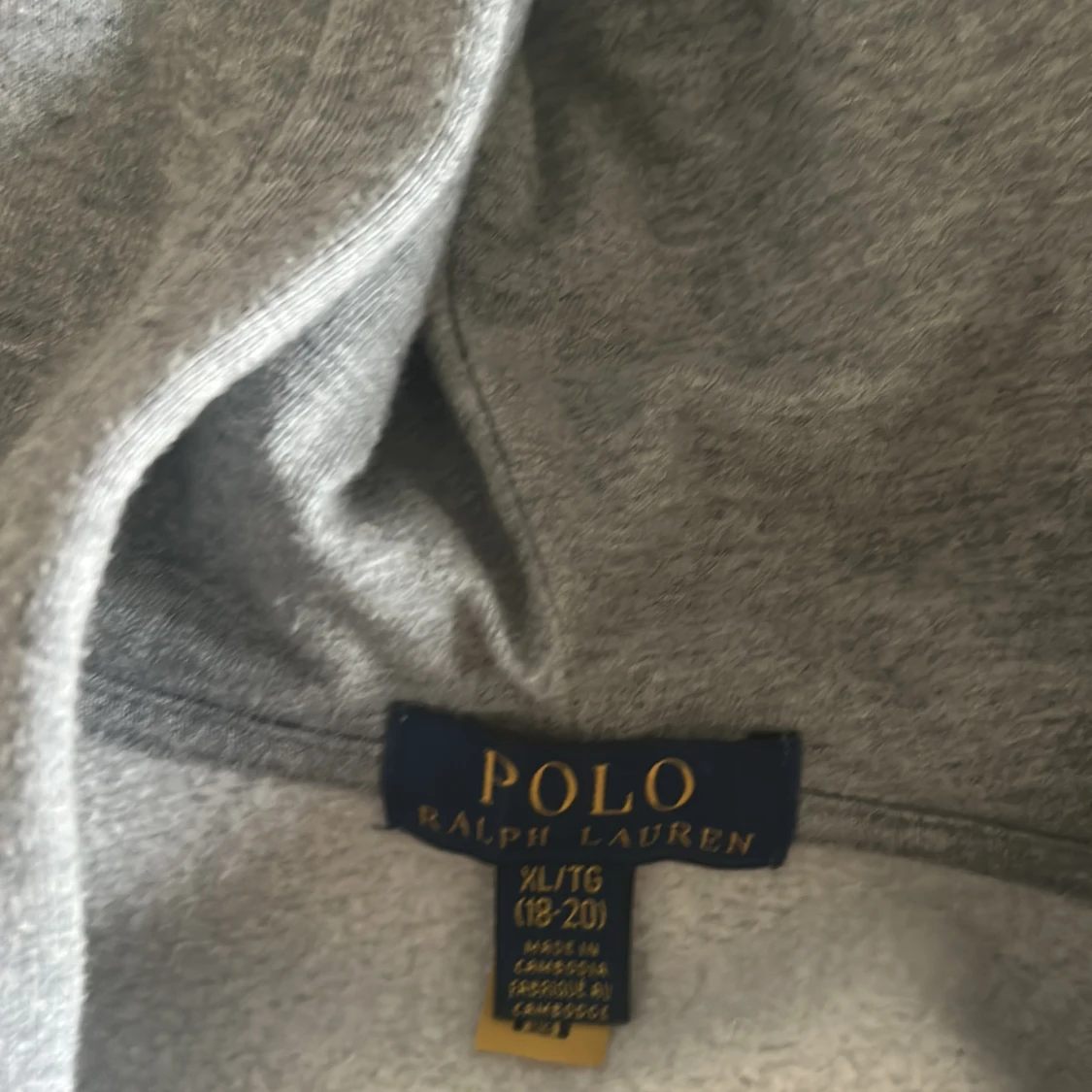 Grå hoodie från Polo Ralph Lauren - 2