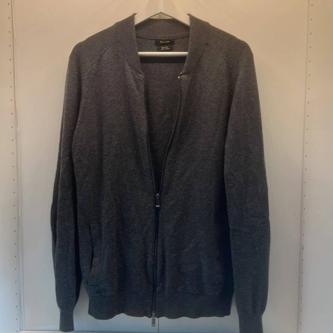 Grå kofta från Massimo Dutti M