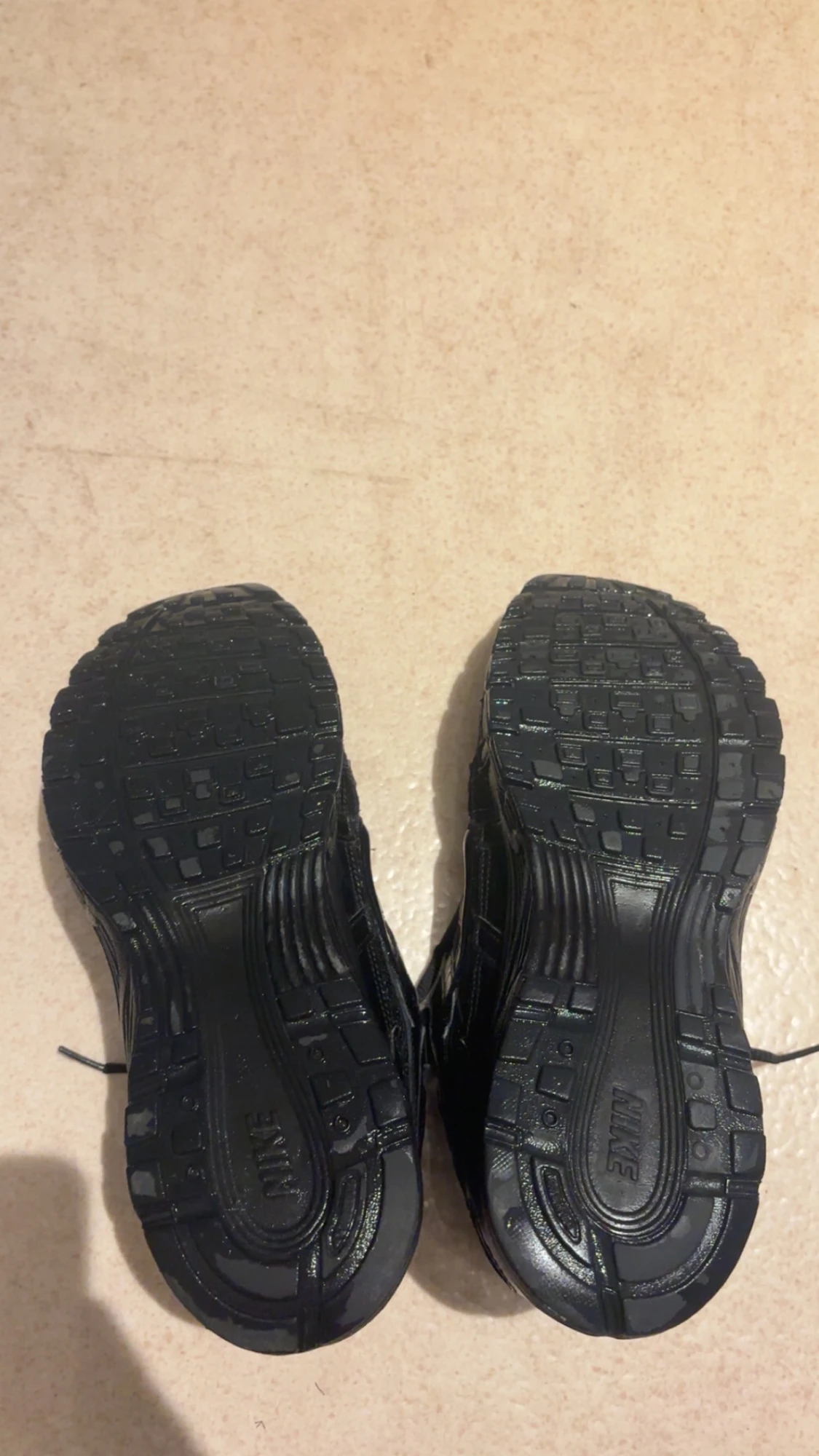 Nike svart sneakers mesh och skinn - 6