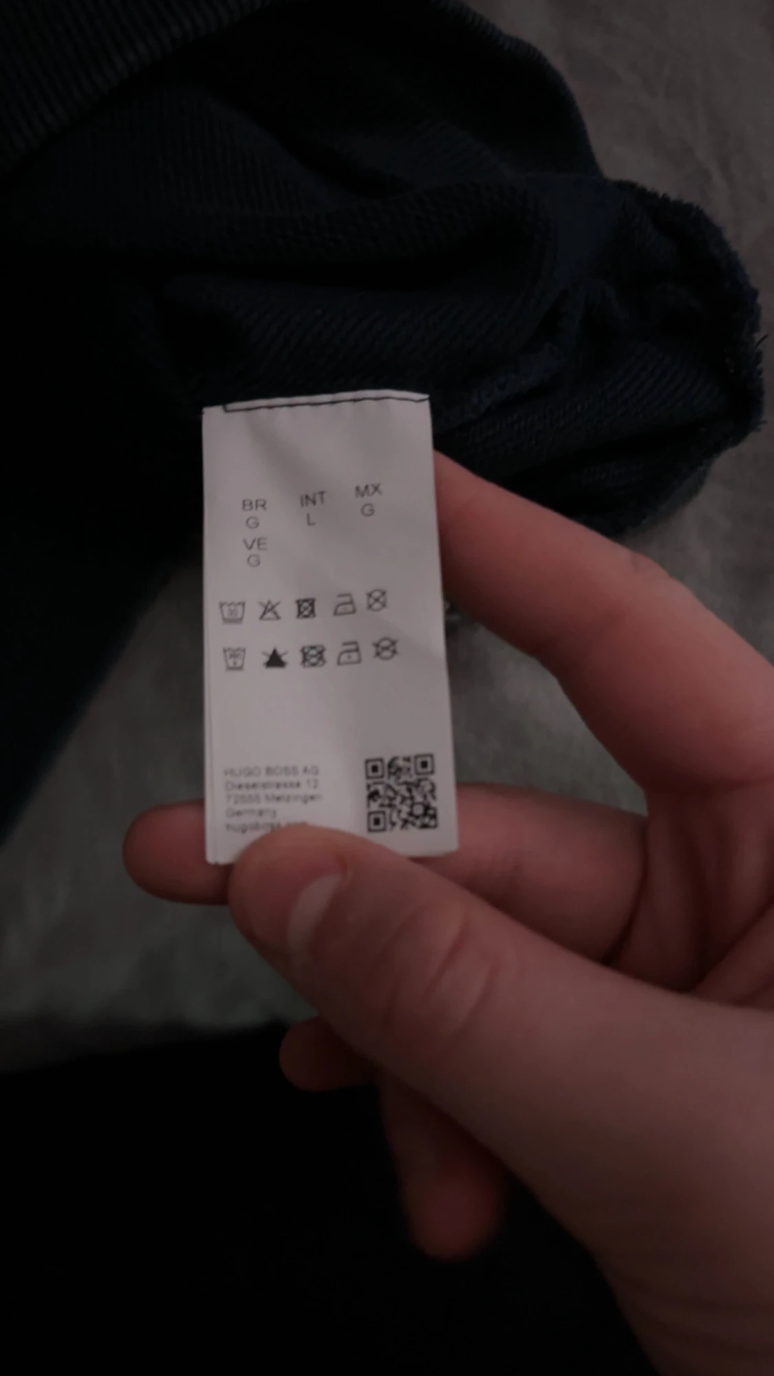 Svart sweatshirt från Hugo Boss L - 3