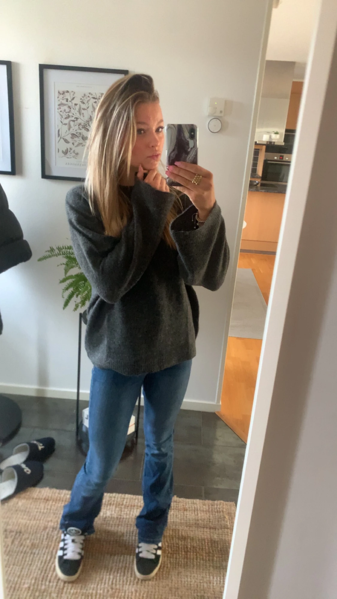 Blå bootcut jeans med normal passform