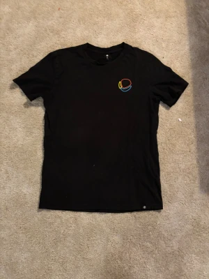 Mtn  - En Montana tröja i storlek S oanvänd 