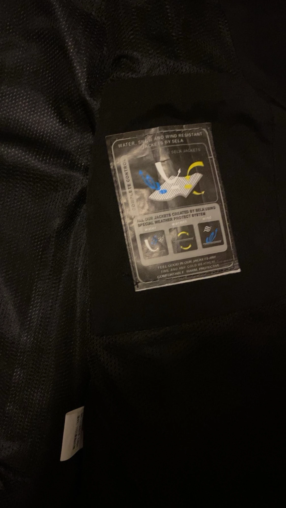 Svart vindjacka från Arc'teryx - 2