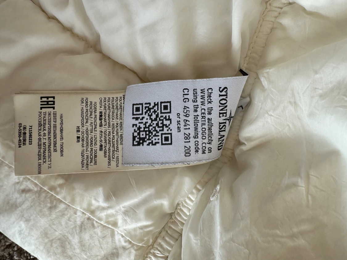 Vit dunjacka från Stone Island - 4