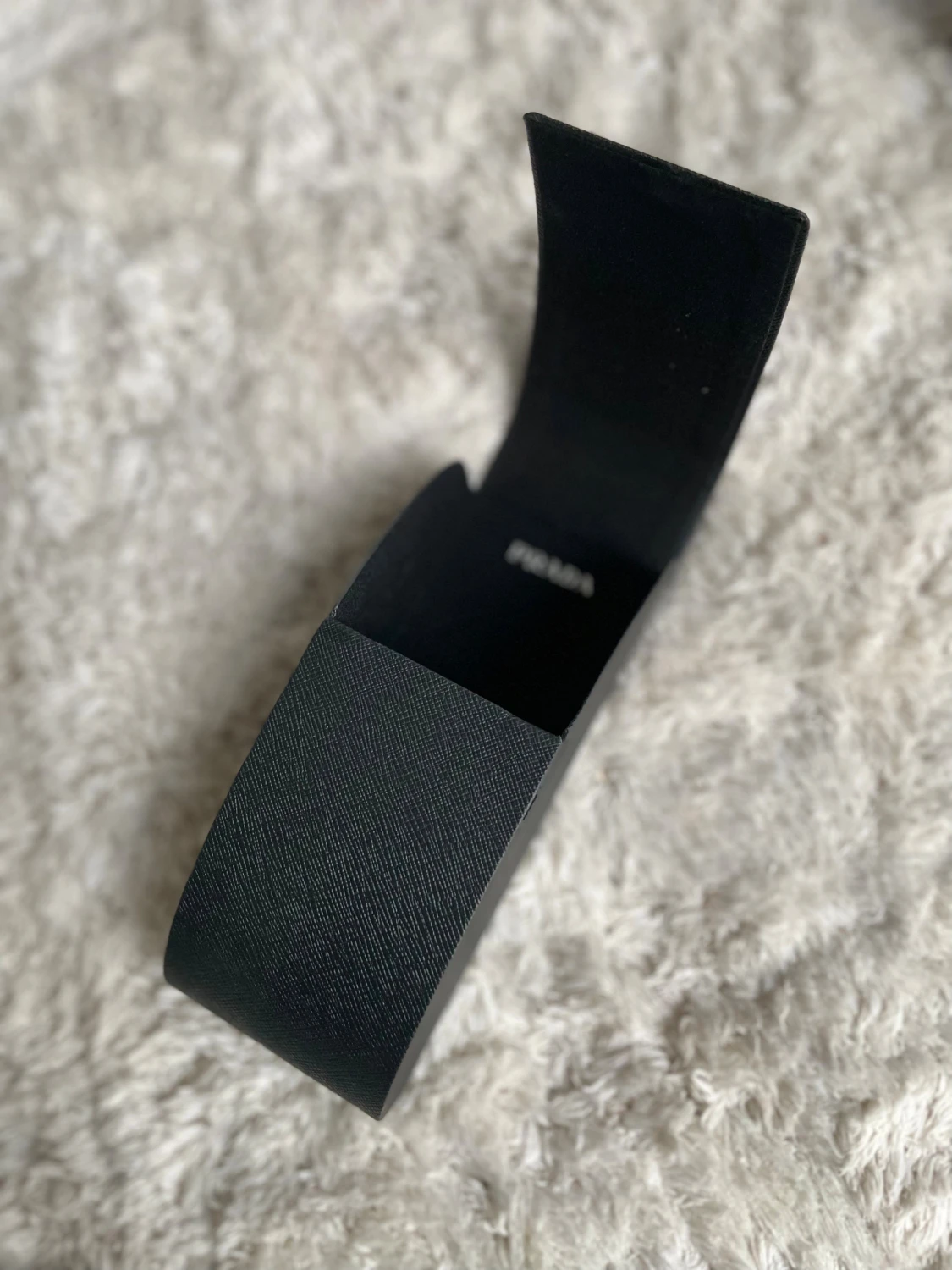 Svarta solglasögon från Prada - 3