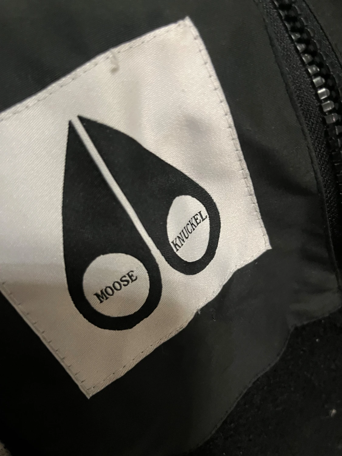 Svart dunjacka Moose Knuckles - 4