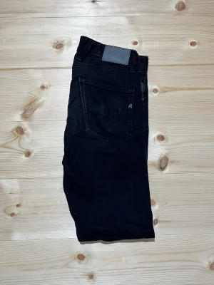 Replay Anbass jeans  - Skick: 9/10 | Storlek: W28 L32 | Modell: Anbass (Herr)