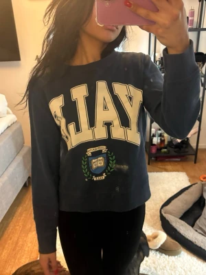 Mörkblå Yale college-tröja - Bra skick 
