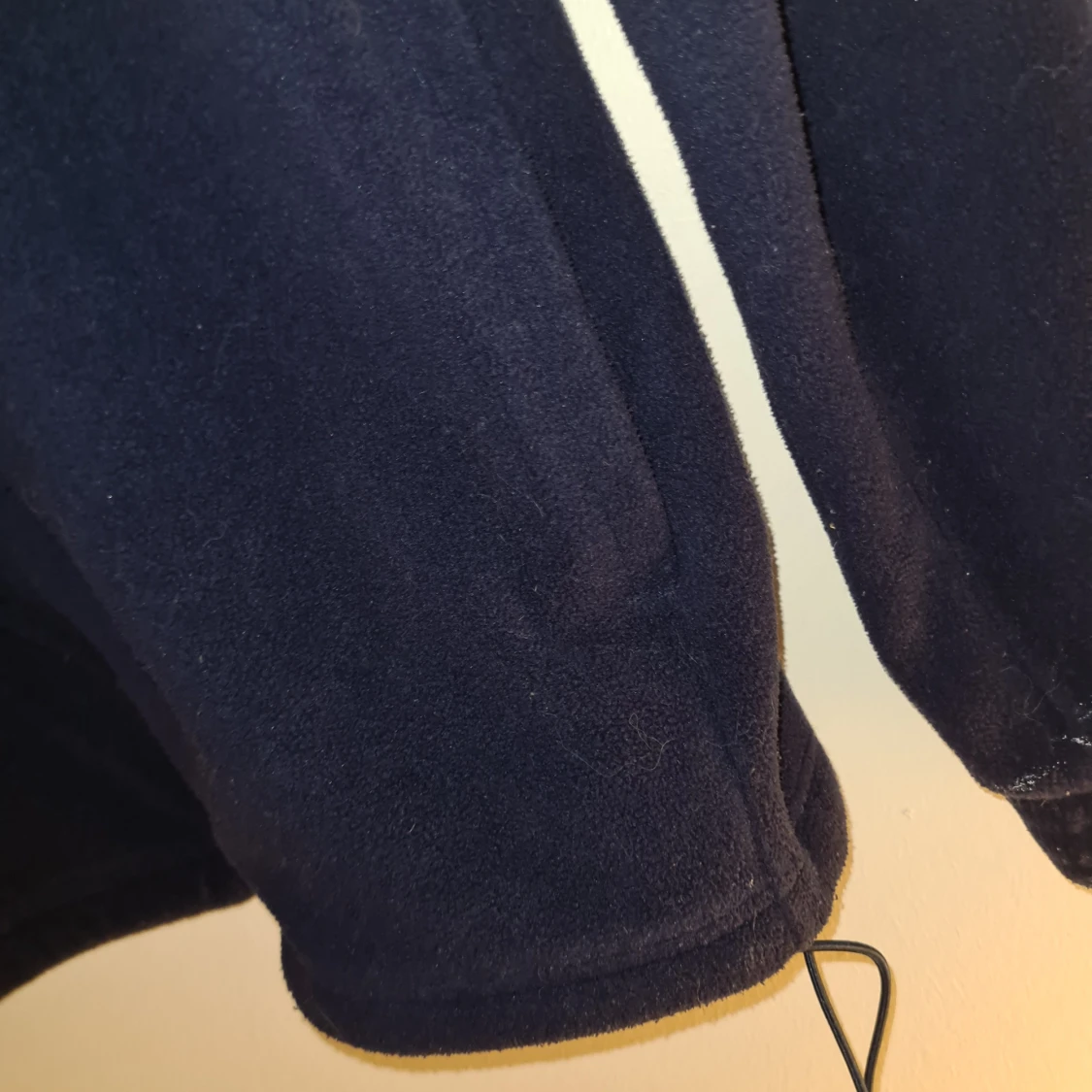 Mörkblå fleecejacka från Adidas - 3