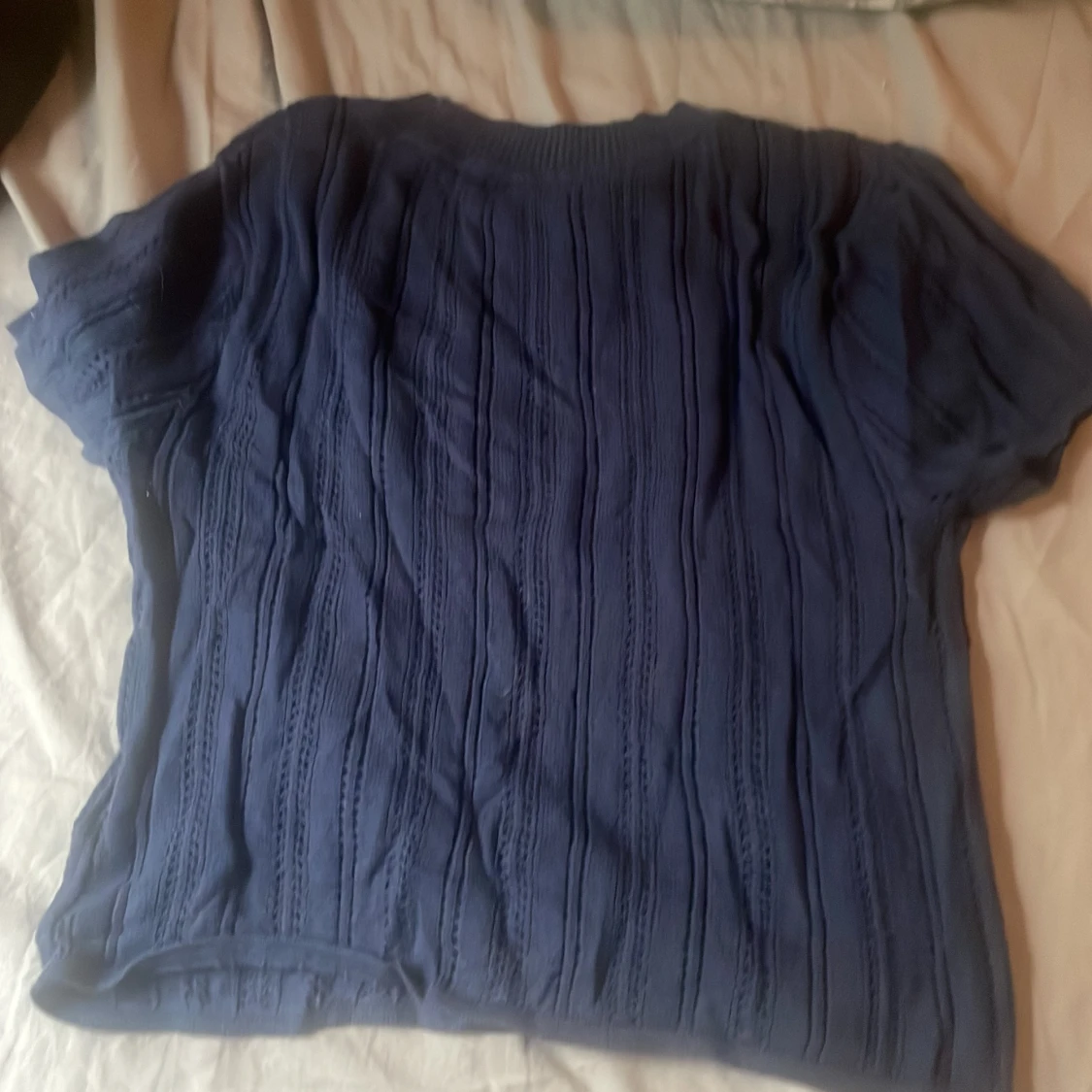 Mörkblå stickad topp från H&M - 2