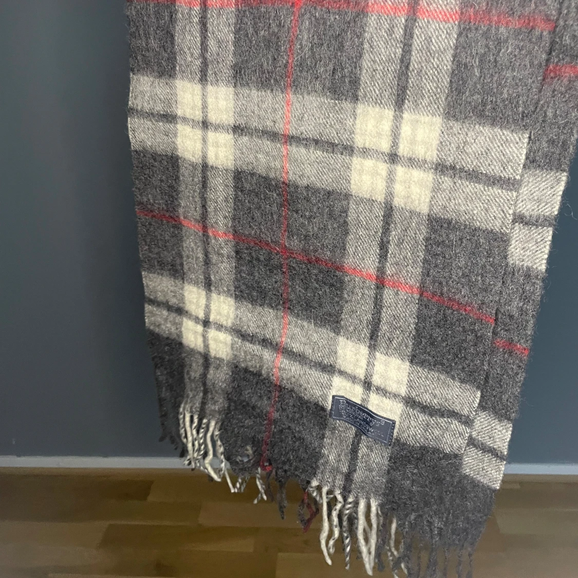 Burberry Halsduk Grå