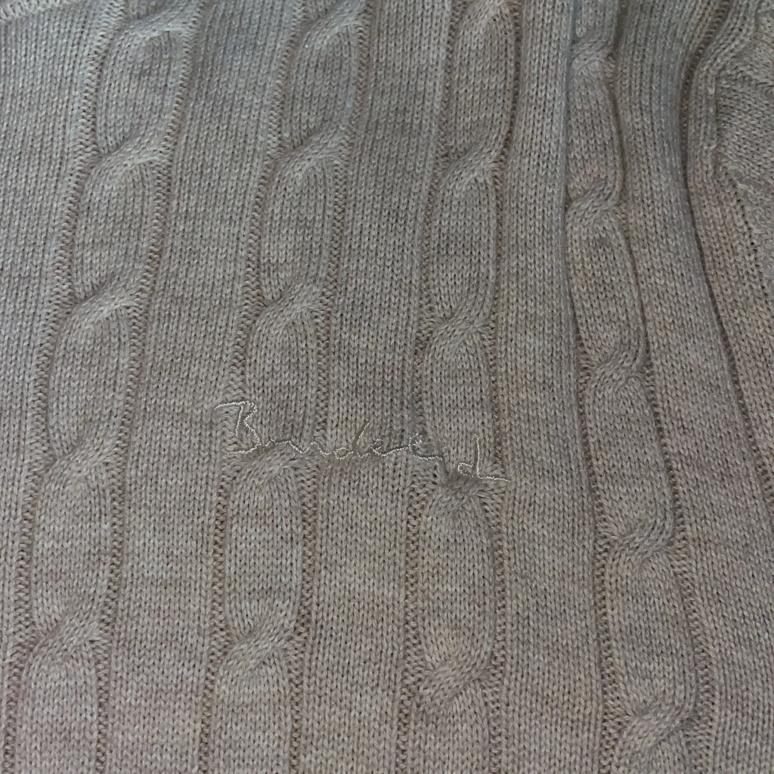 Beige kabelstickad tröja Bondelid S - 3