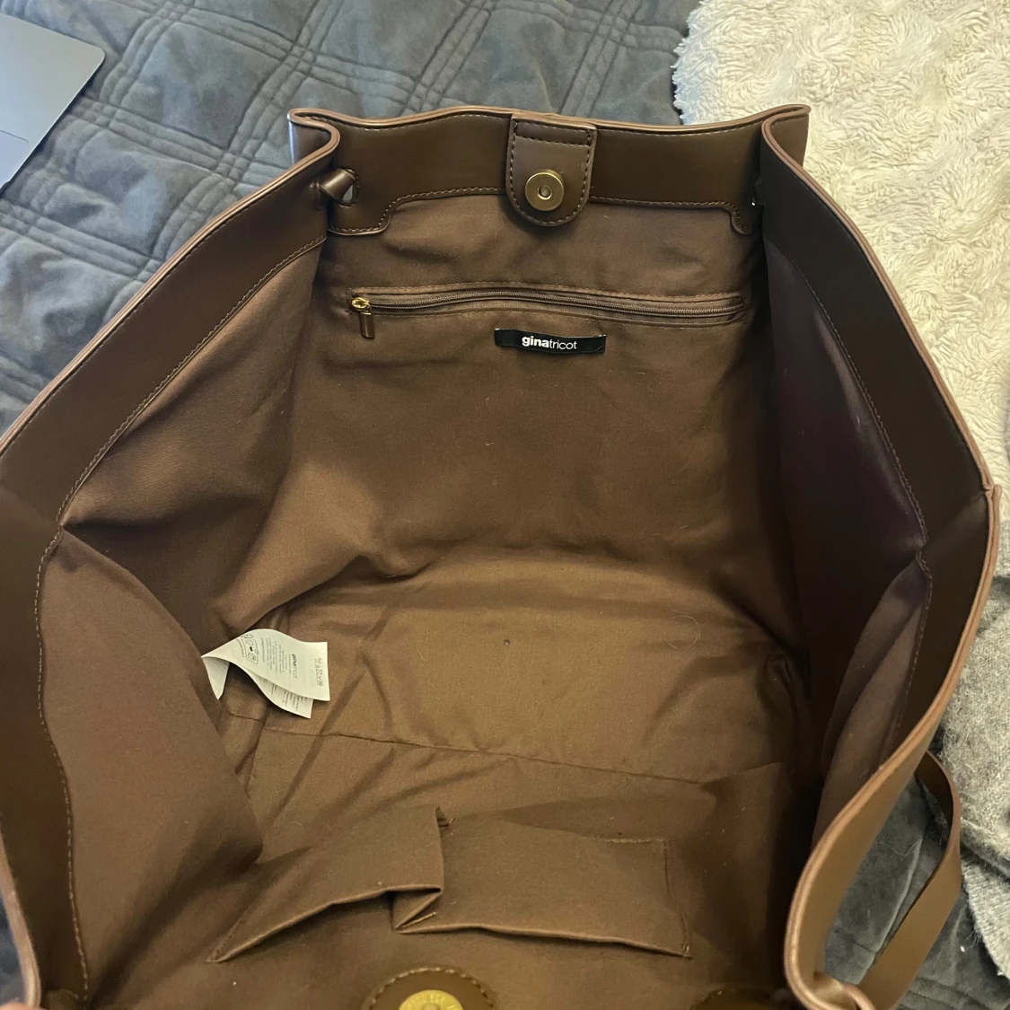  brun axelväska från Gina Tricot - 4
