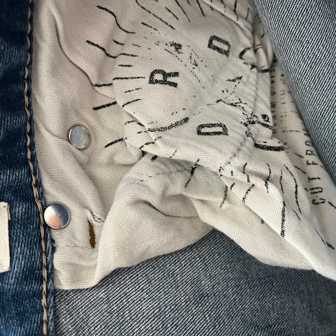 R.D.D. Jeans  - 4