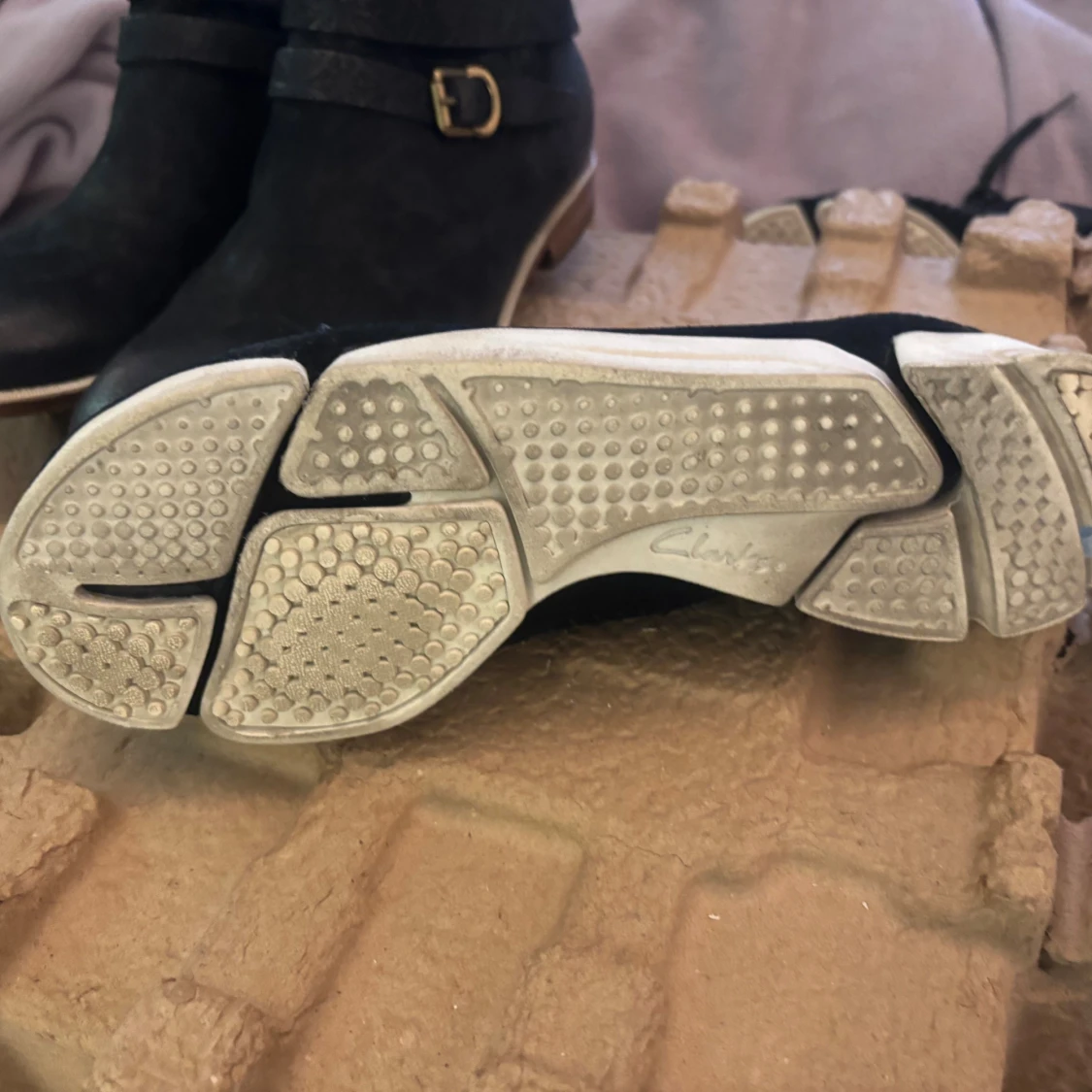 Svarta sneakers från Clarks Originals - 4