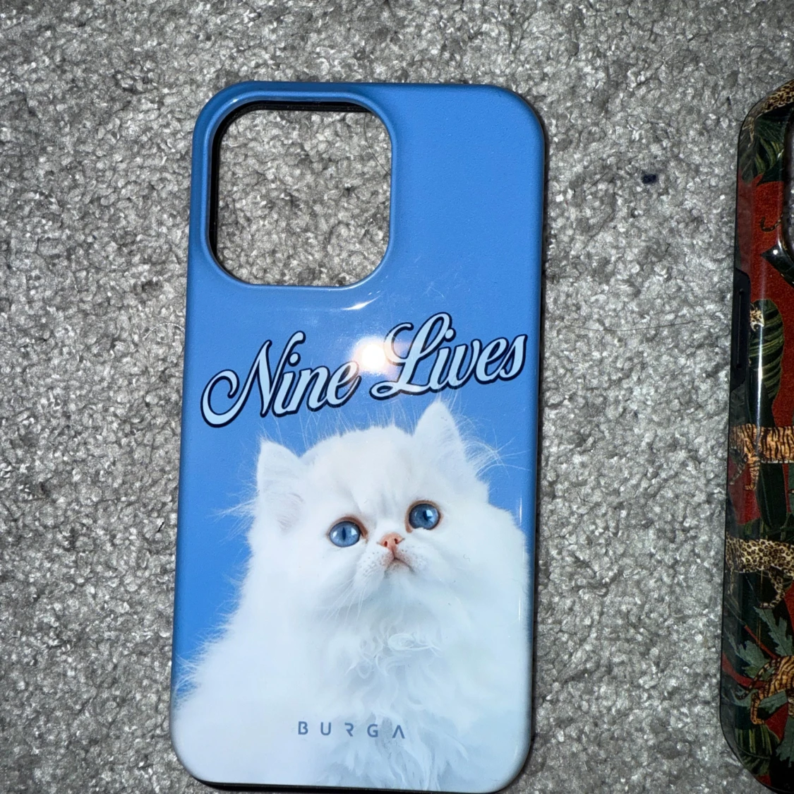 Burga iPhone 13 pro mobilskal - 2