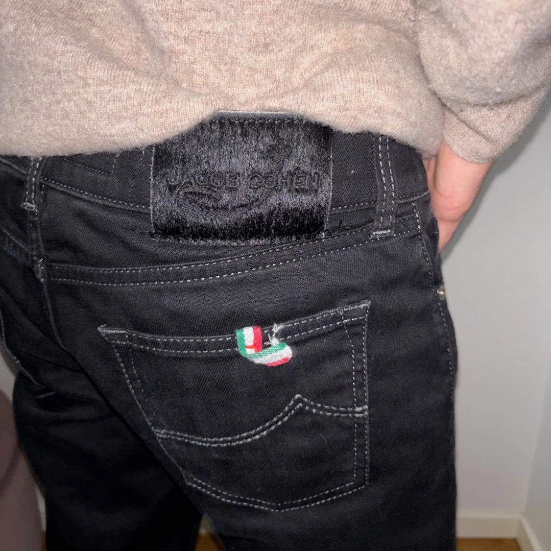 Svarta Jacob Cohen Jeans - 1