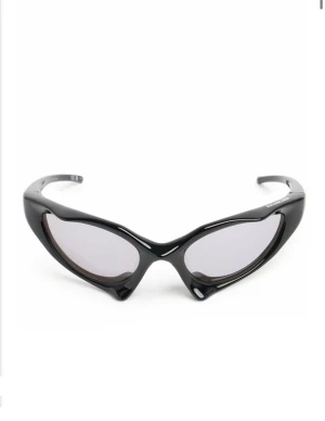 Runner Cat Sunglasses  - Balenciaga runner cat sunglasses. BB032s 007