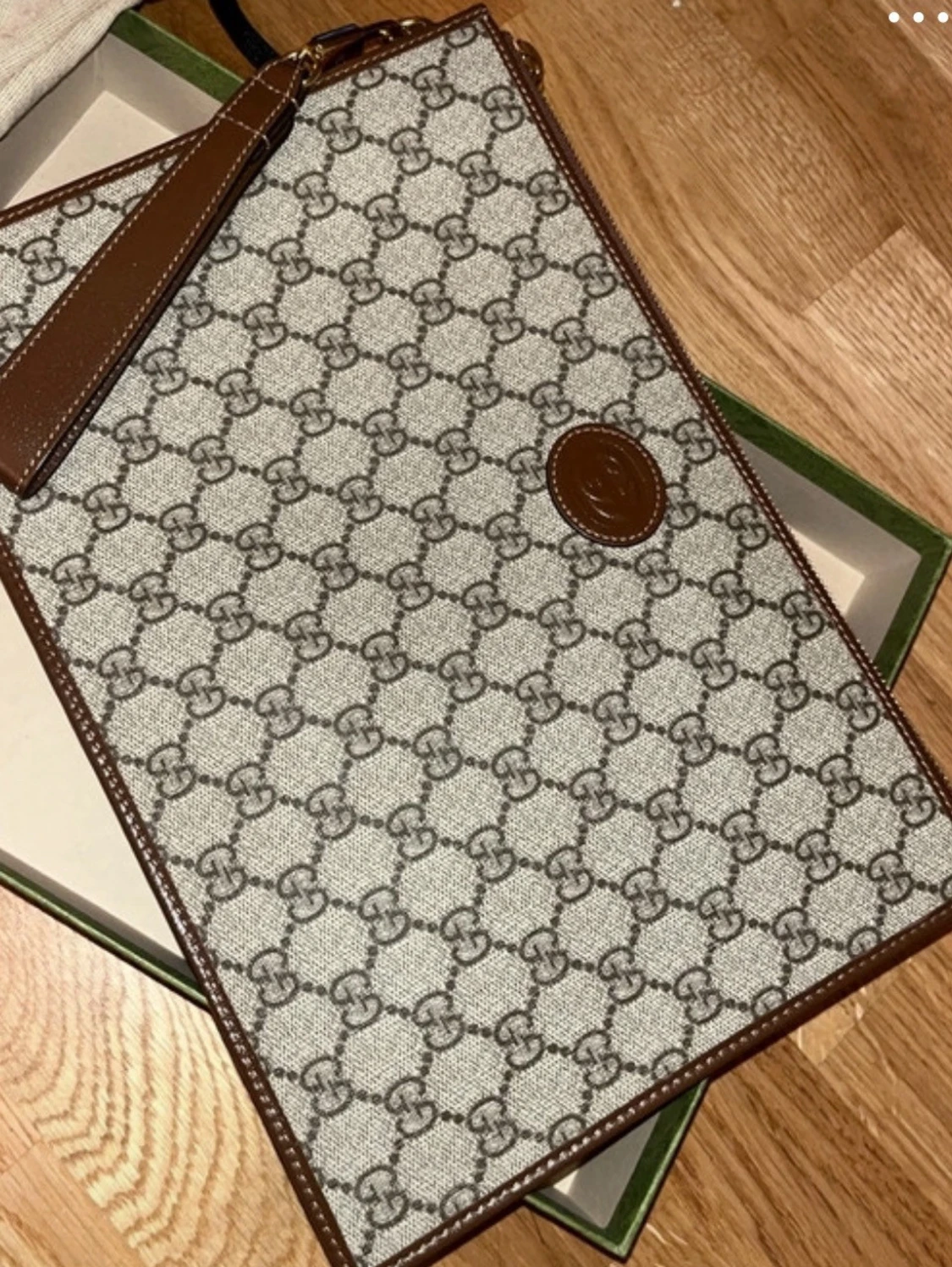 Gucci kuvertväska med GG-mönster - 2