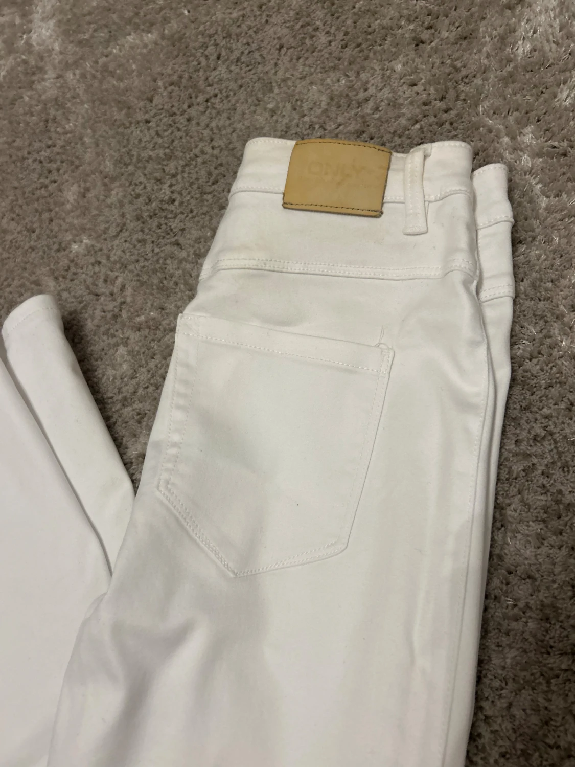 Vita jeansbyxor från ONLY, storlek M - 4