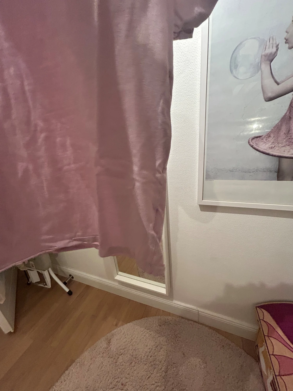 Ljuslilla basic t-shirt från H&M - 2