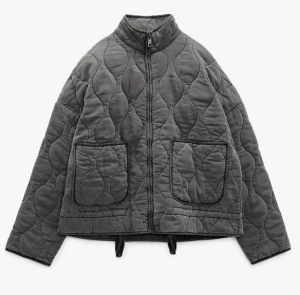 Zara Quiltad Jacka - Populär och slutsåld Zara jacka
