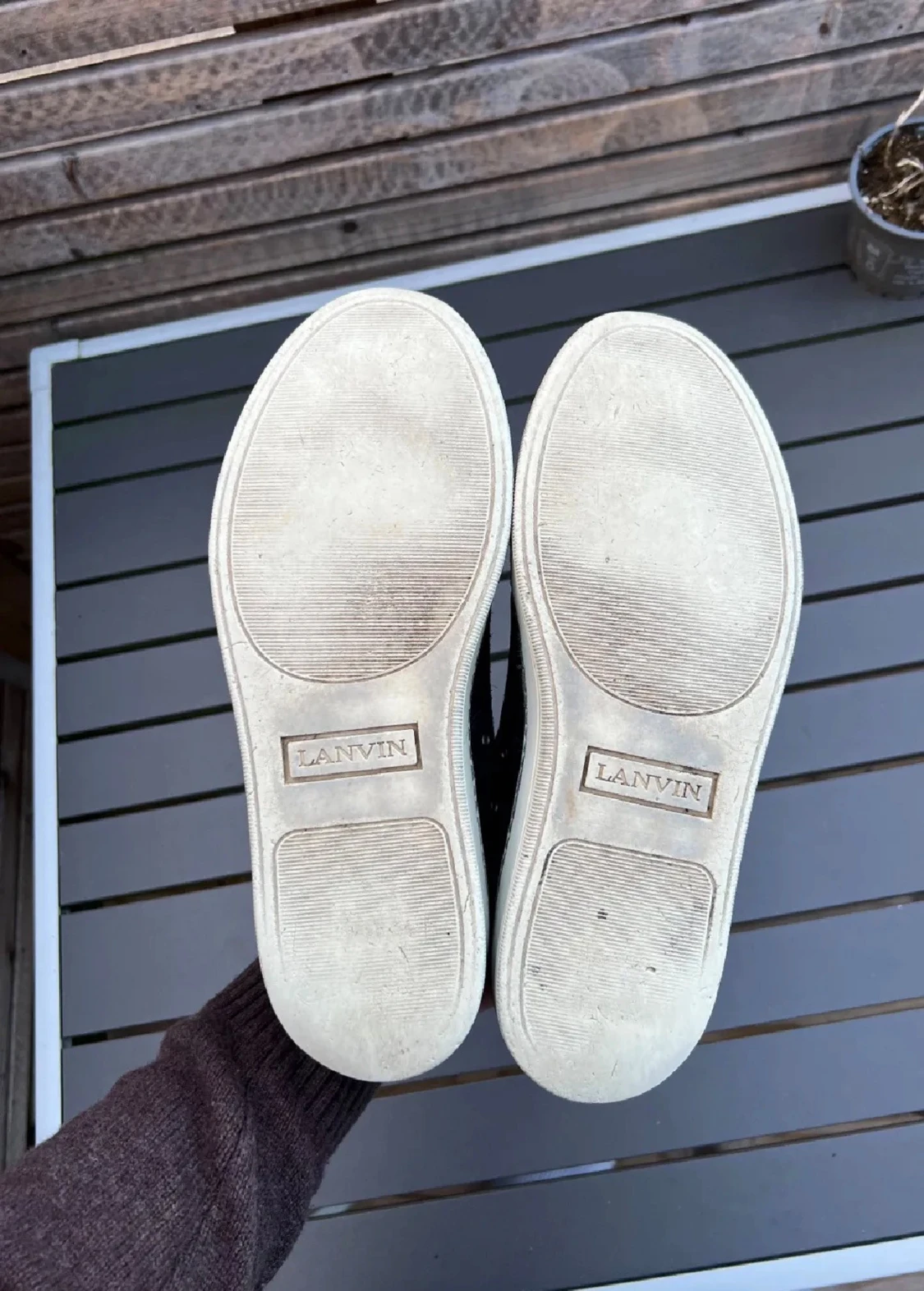 Lanvins  - 2
