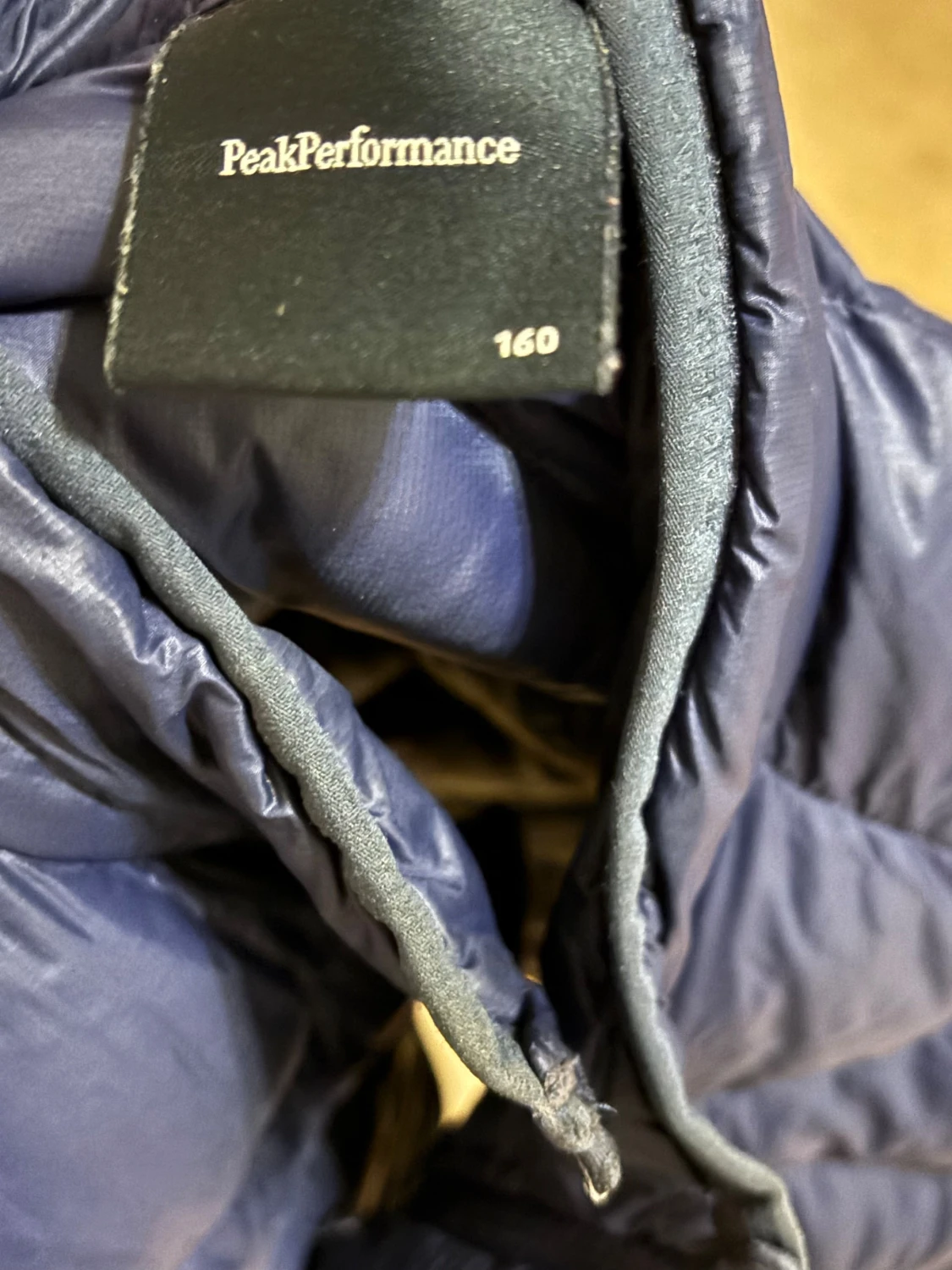 Mörkblå dunväst Peak Performance - 3