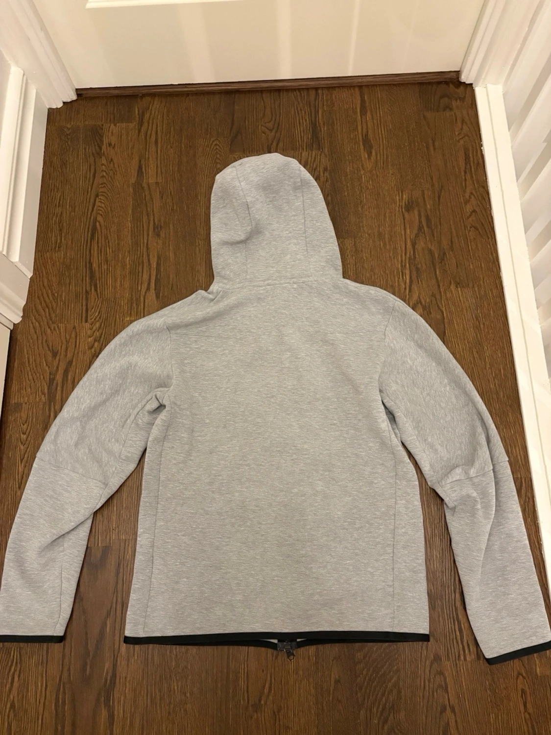 Grå Nike Tech Flecce - 1