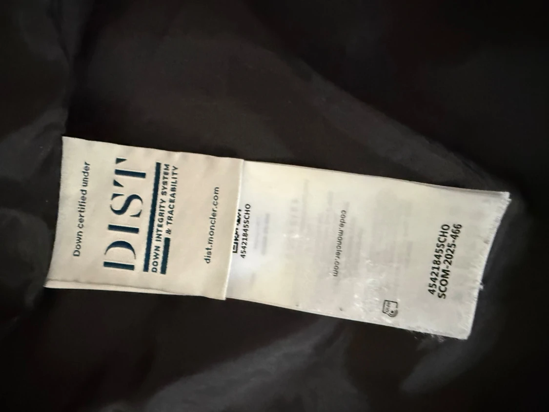 Svart dunväst från Moncler - 3