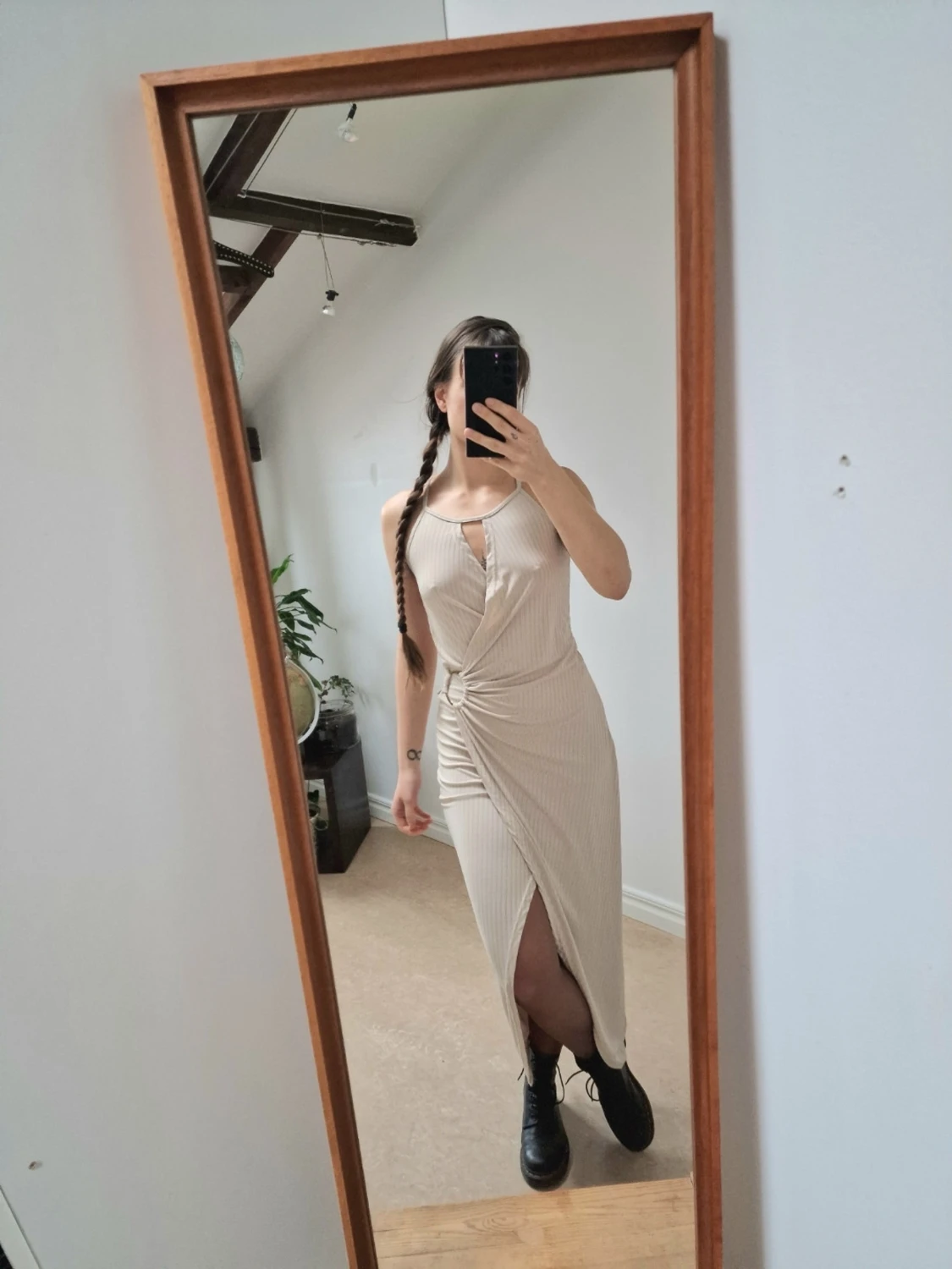 Beige midi/maxi dress