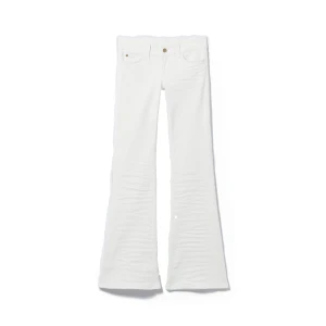 cheap monday vita jeans söker - jag söker efter dessa cheap monday jeansen, de är akut så om du säljer så skriv till mig på direkten !! jag behöver längd 34 och helst midja 29 eller 28.!