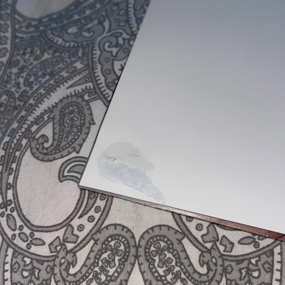 LE SSERAFIM poster - 3