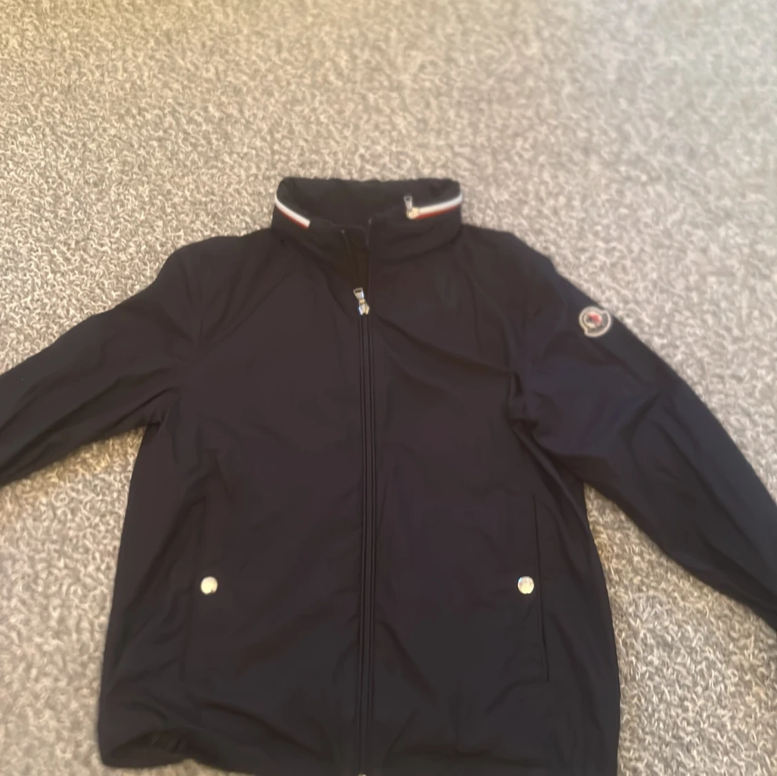 Mörkblå jacka från Moncler