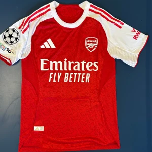 Gyökeres Arsenal Fotbollströja  - Helt ny Gyökeres Arsenal Fotbollströja i storlek S