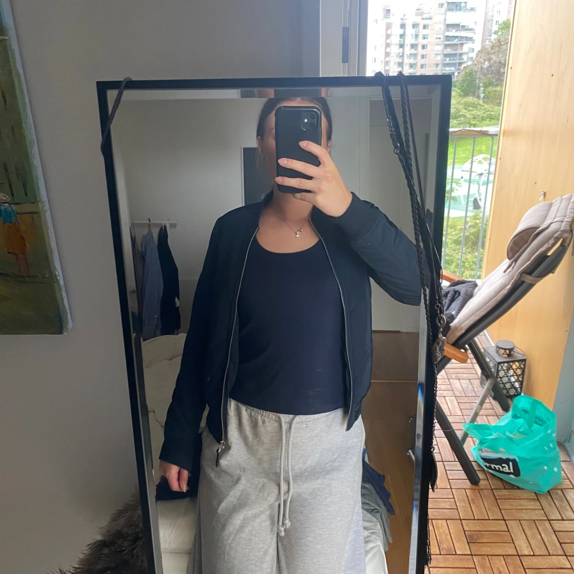 Svart bomberjacka från The Black Label - 1