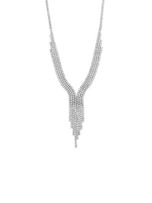 Oanvänt diamanthalsband  - Oanvänt diamanthalsband – lyxigt & tidlöst smycke Säljer ett helt oanvänt diamanthalsband i nyskick – aldrig burit, fortfarande som när det köptes. Ett elegant och exklusivt smycke som passar perfekt till både festliga tillfällen och som en oförglömlig gåva.