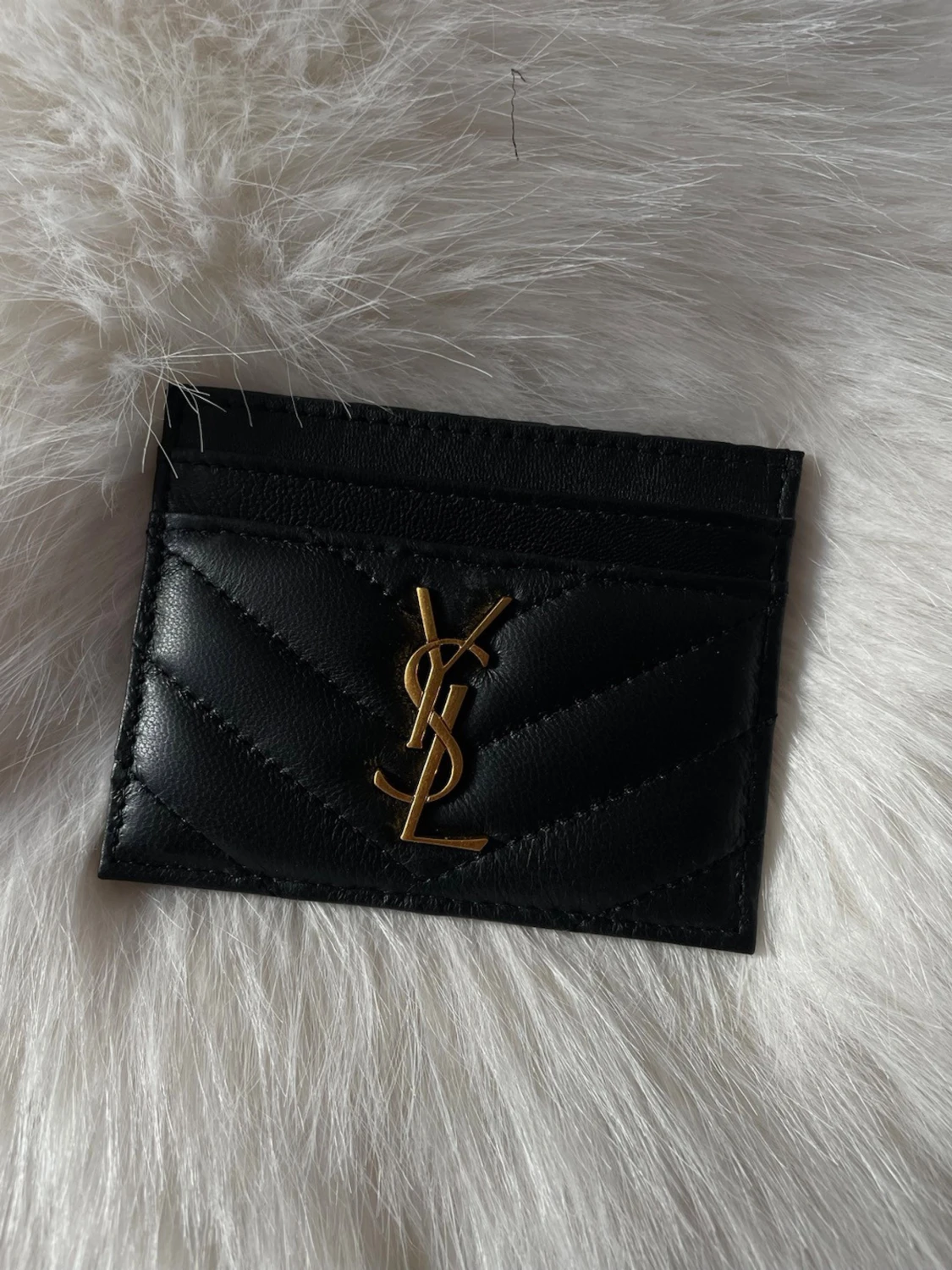 Svart quiltad plånbok i skinn - 1