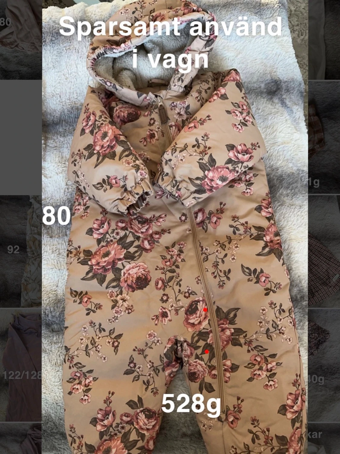 Brun blommig overall med huva
