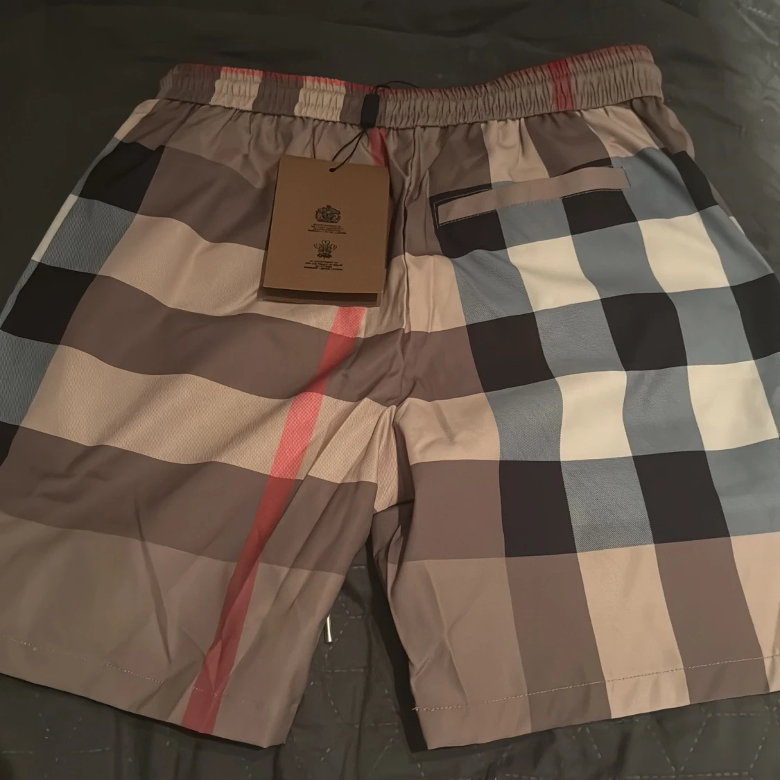  Burberry shorts  - 1
