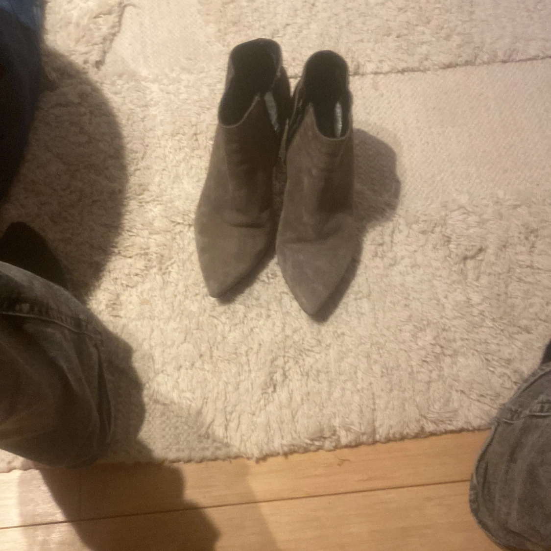 Grå mocka stövletter från Pair, 38