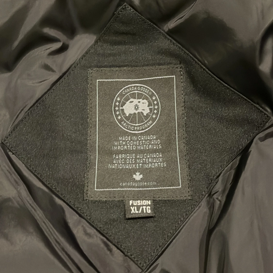 Svart pufferjacka Canada Goose  - 3