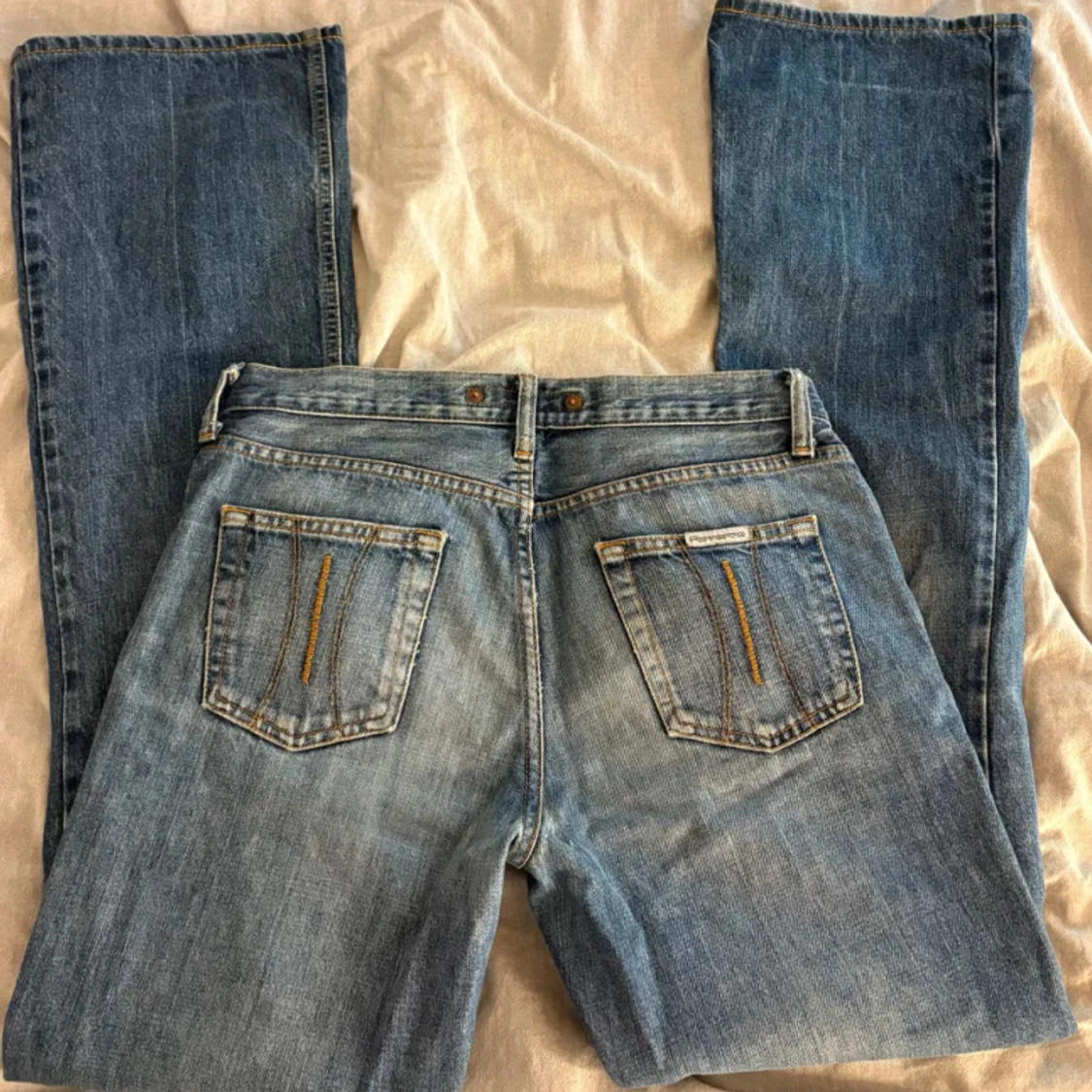 Blå bootcut jeans från Fornarina - 2